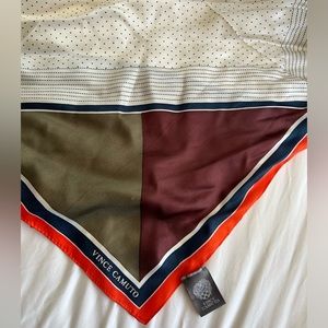 NWOT Vince Camuto Scarf